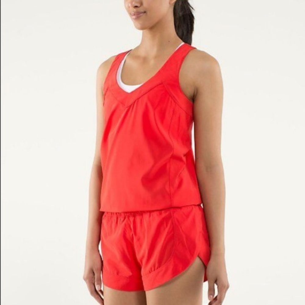 Lululemon Speedy Runsie